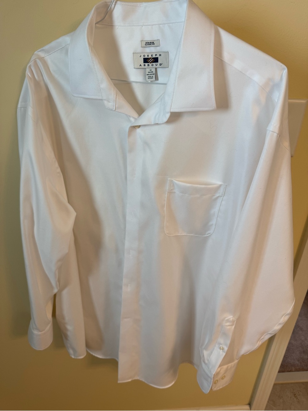 Joseph Abboud Men’s White Long-Sleeve Dress Shirt with Chest Pocket